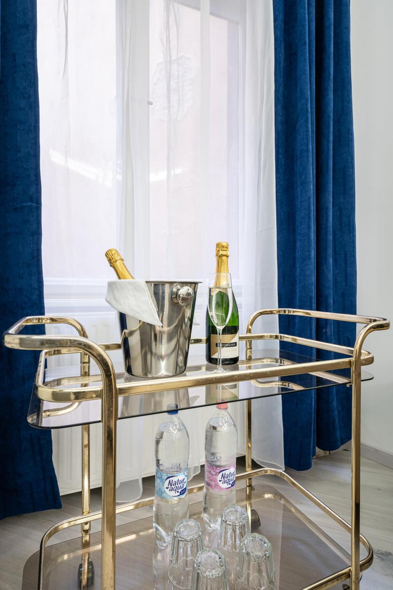 Myelegance Downtown Apartment Free Parking Budapest Bagian luar foto